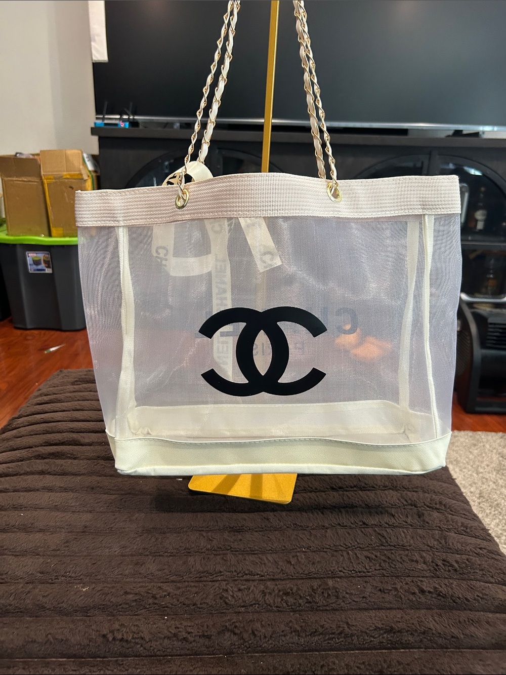 Large tote - Picture 3 of 4